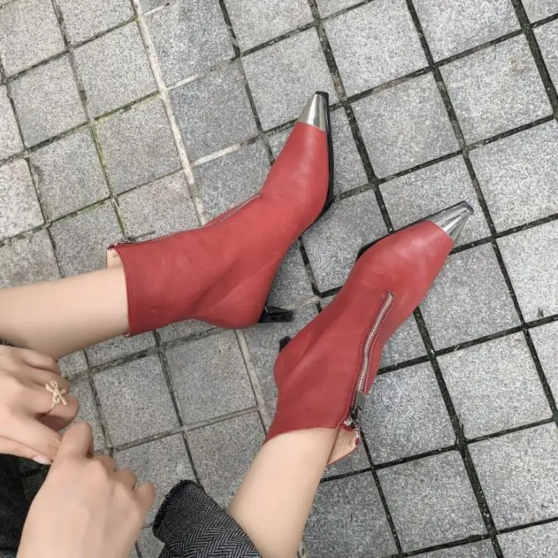 

Rizabina New Fashion Real Leather Ankle Boots Pointed Toe Thick Heel Zipper Metal Decoration Solid Female Footwear Size 33-40