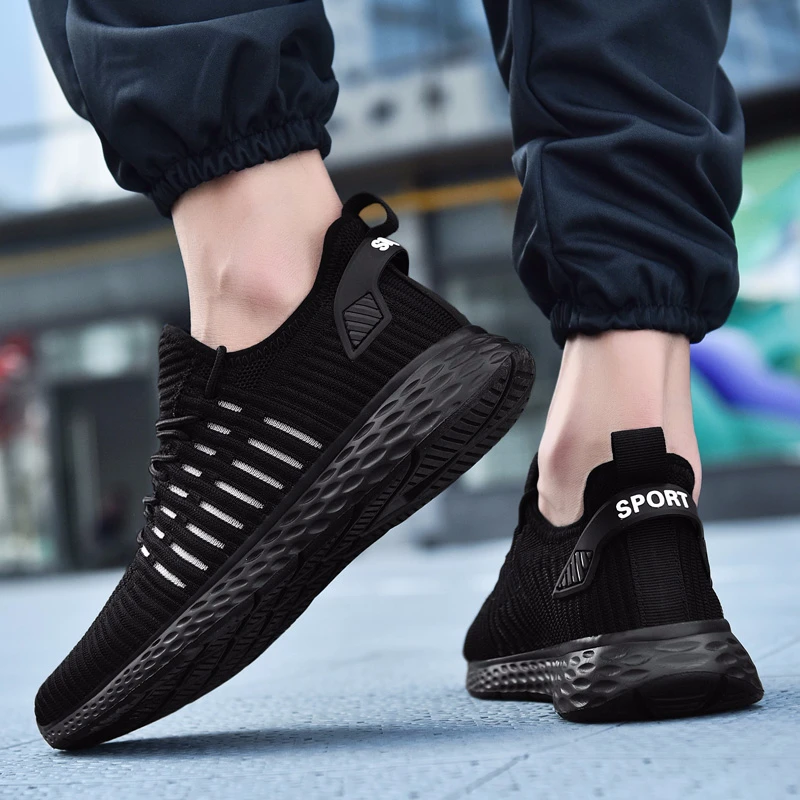 QZHSMY/Белая обувь для мужчин; светильник Flyknit; мужские кроссовки; дышащая повседневная спортивная обувь; сезон весна-осень; удобные теннисные туфли; Masculino