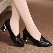 Zapatos de tacón de punta redonda para mujer, calzado de alta calidad, de cuero pu negro, con cristal, elegantes (3)