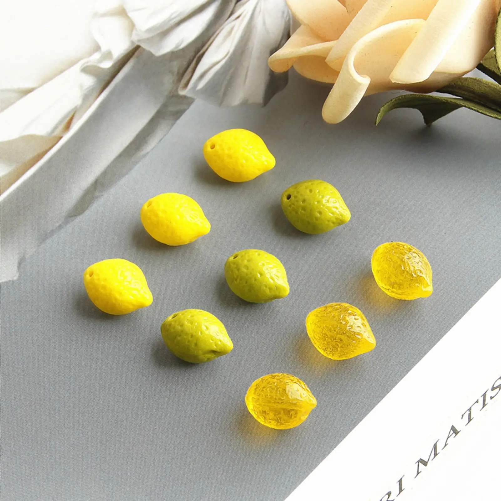 

1PCS Cute Fruit Series Lemon Charms Yellow-green Lemon Acrylic Charms Pendant DIY Earring Jewelry Finding Keychain Accessories