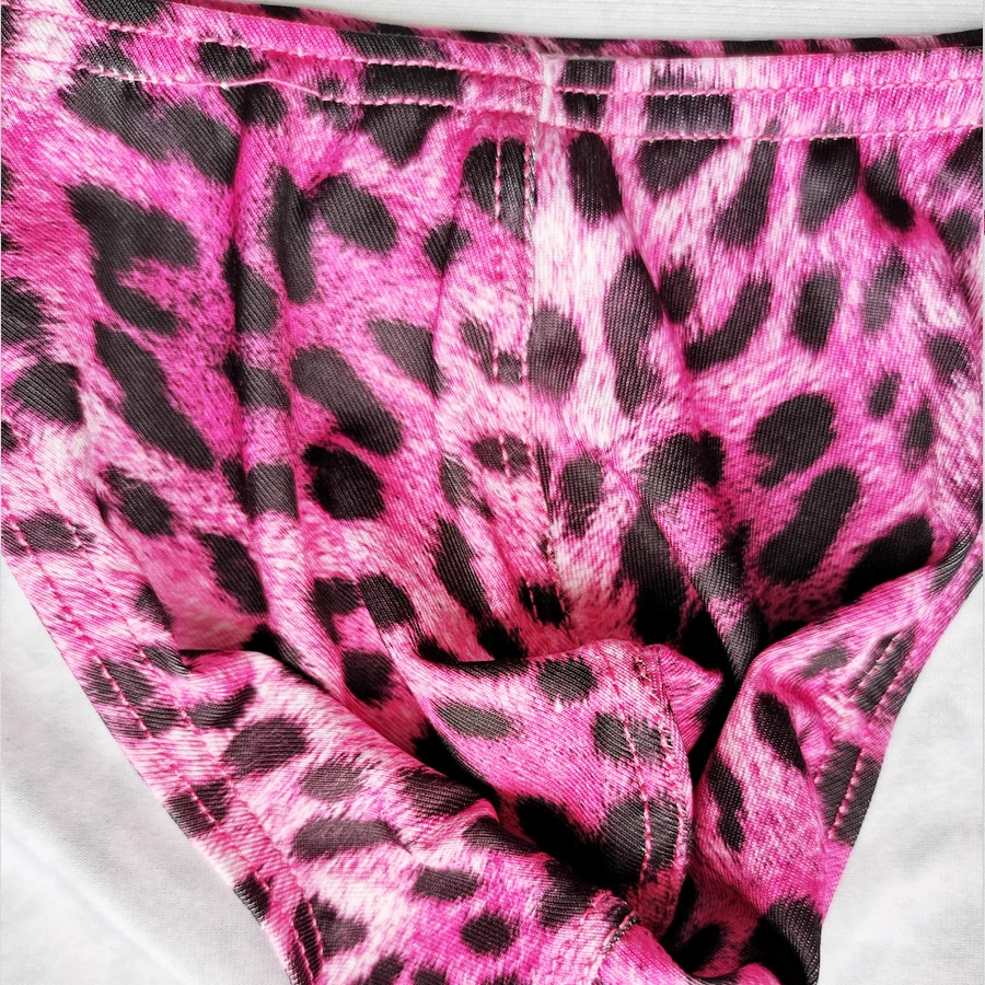 Трусы мужские с U-образным вырезом Леопардовый принт HT033 |