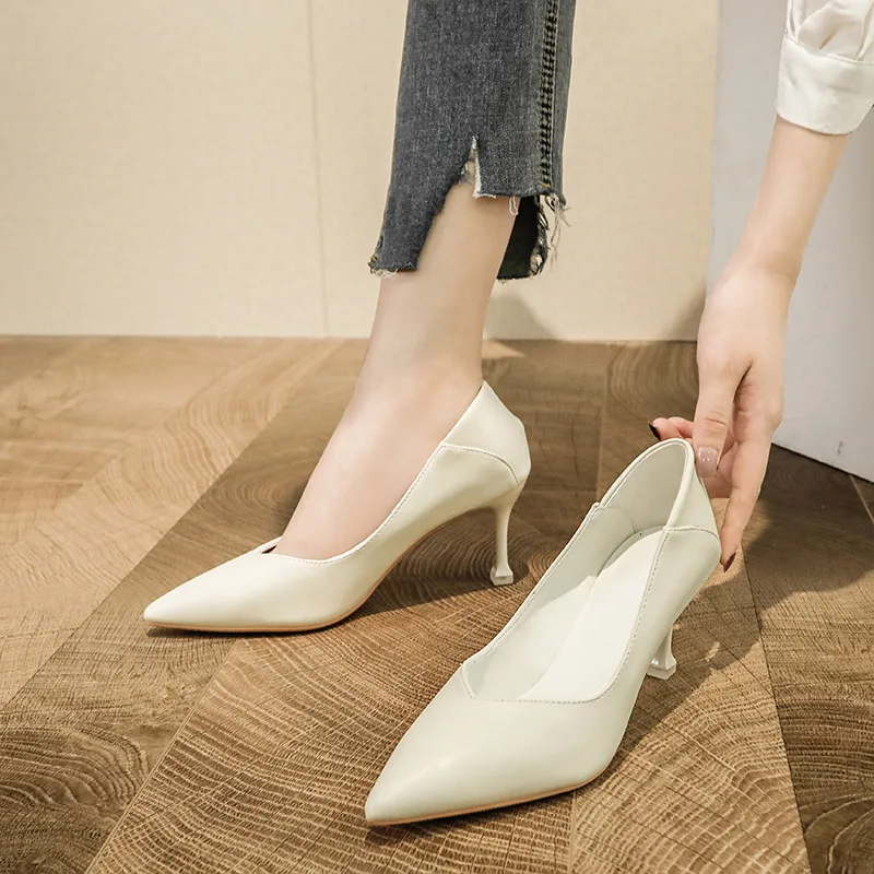 

2021 new business leather women's shoes pointed toe professional office low heel meticulous high heels High (5cm-8cm)