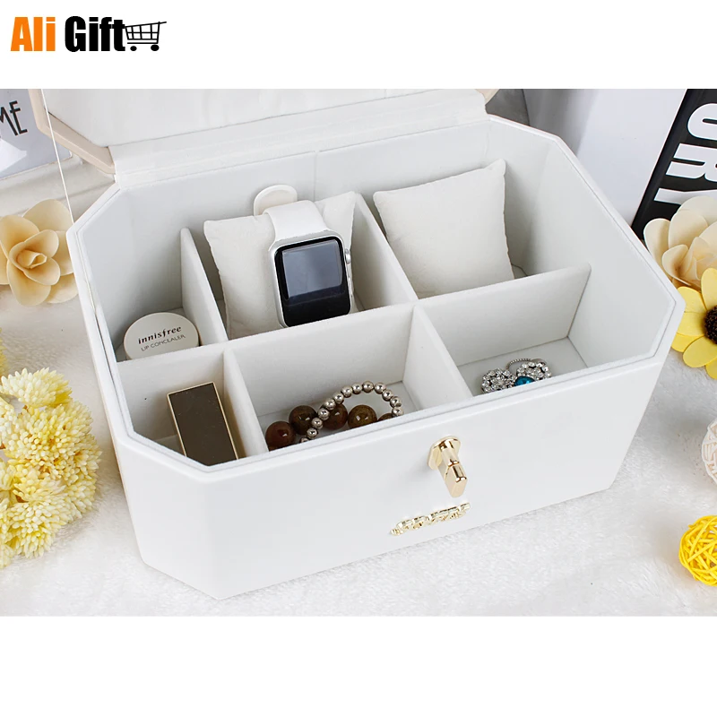 Шкатулка для ювелирных изделий бокс с кольцом ожерельем ногтями двухслойная