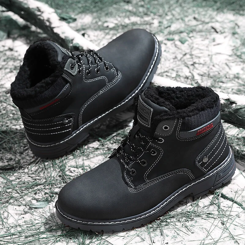 

2021 Winter Men's Snow Shoes Warm Plush Cotton Boots Outdoor Leisure Sports Shoes Large Plush Martin Botas Sneakers Male 40-47