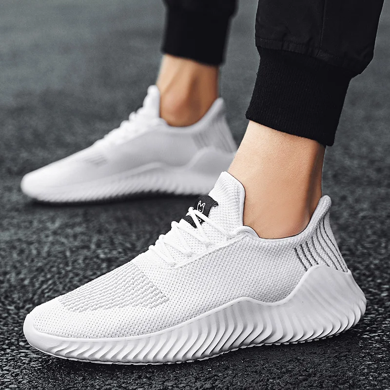 Hot Sale New Men Running Shoes Size 47 Outdoor Mesh Breathable White Men Sneakers Lightweight Black Walking Men Vulcanize Shoes