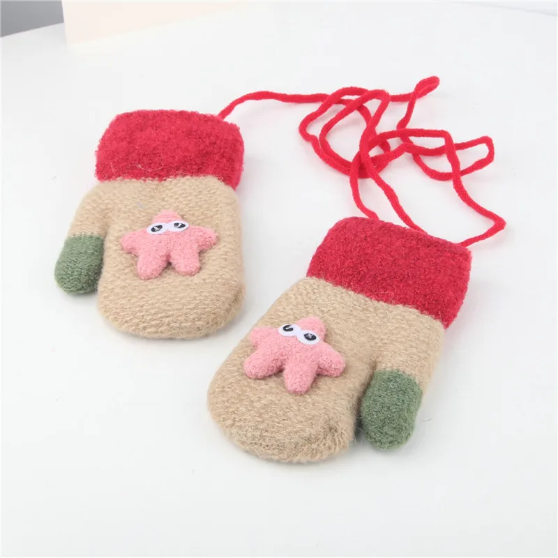 Новые модные милые перчатки для детей с изображением медведя зимней вязки из шерсти для новорожденных велюровые толстые детские перчатки для сохранения тепла пальцев.