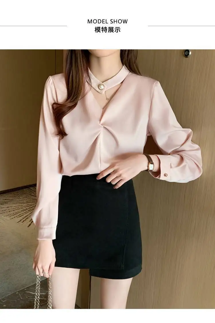 

Simple Fashion Solid Color Shirt Female Button Decoration V Neck Long Sleeve Design Sense Bottoming Blouses Women Spring