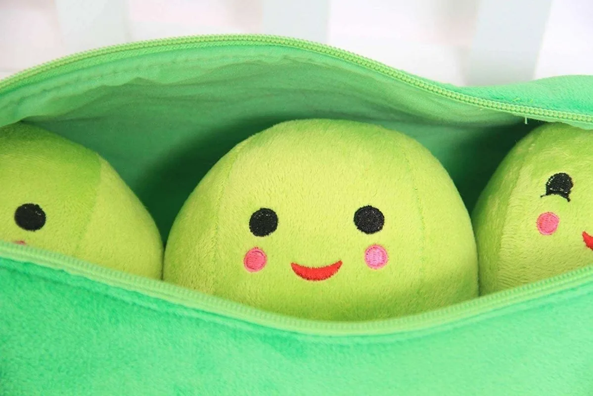 

Pea Pod Plush Toy Cute Bean Pea Shape Nap Pillow Creative Gift Plush Pillows Simulated Stuffed Plant Cushion