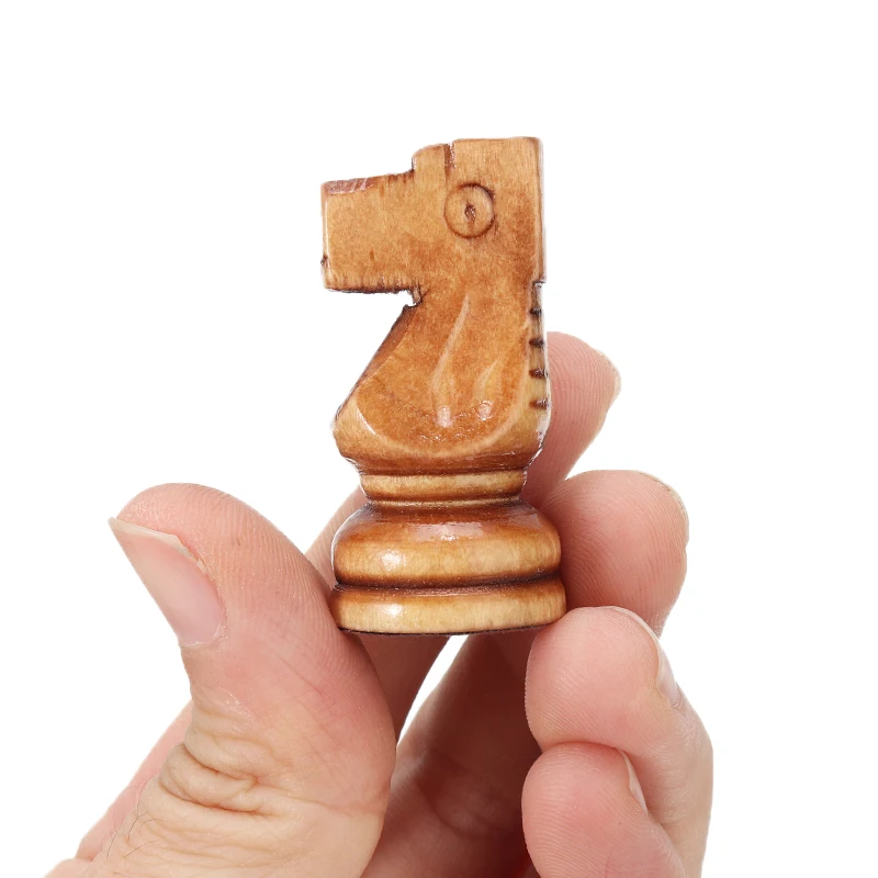 Wooden International Chess Set 32 Pieces Board Game Chessmen Collection Portable Travel Games | Спорт и развлечения