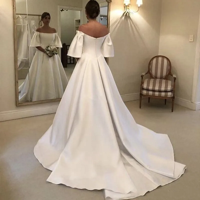 

Modest Satin Ball Gown Wedding Dresses Off The Shoulder Half Sleeves Zipper Country Bridal Gowns Court Train Robe De Mairee