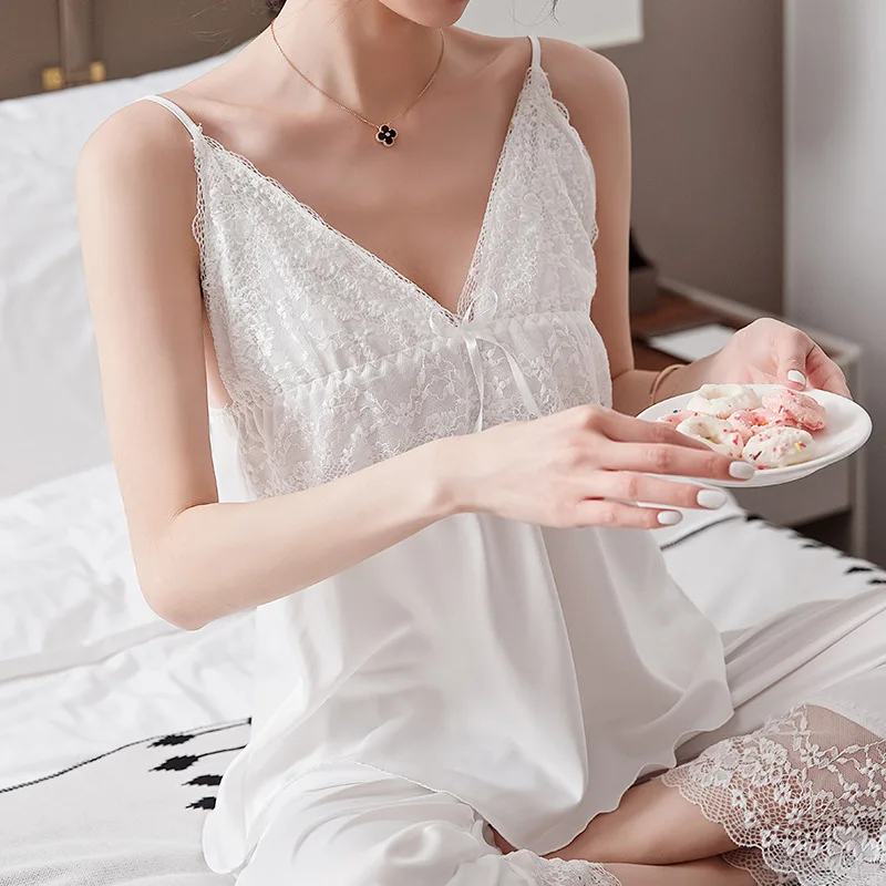 

Women's Sexy Robe & Gown Sets Lace Bathrobe + Night 5 Five Pieces Sleepwear Womens Sleep Set Faux Silk Robe Femme Lingerie