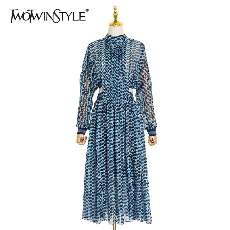 Женское ажурное платье TWOTWINSTYLE весеннее трапеция с воротником стойкой длинными