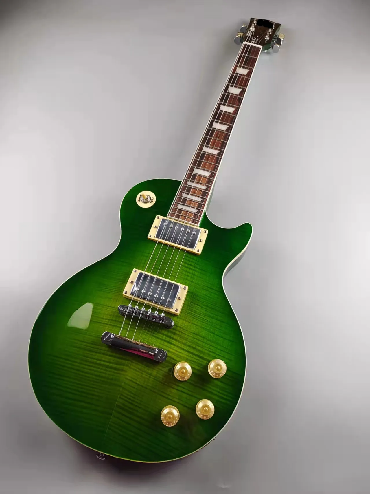 

Электрическая гитара, светло-зеленая Тигровая, корпус из красного дерева, фингерборд из розового дерева, быстрая доставка, бесплатная доста...