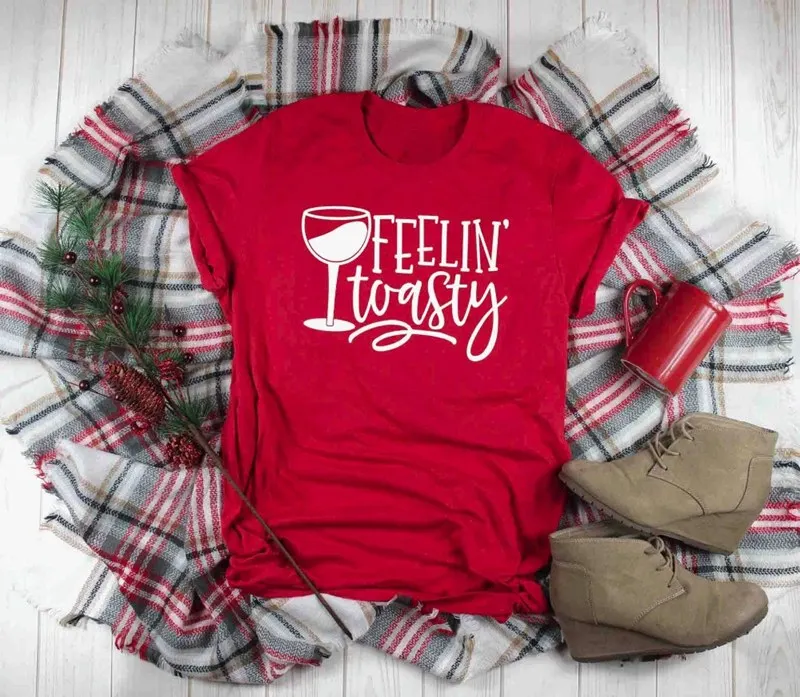 Женская модная футболка с надписью Wine Feeling Toasty эстетичный топ девизом короткий