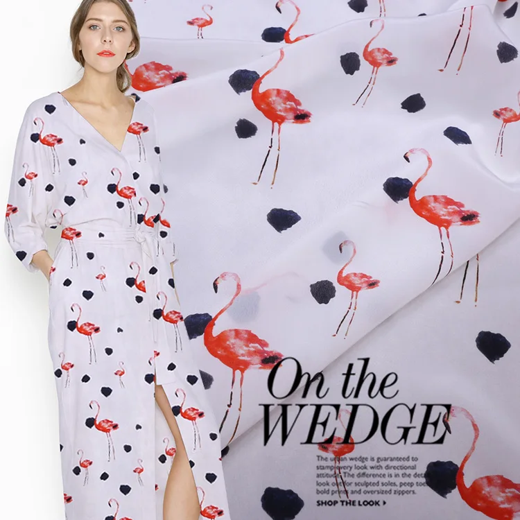 

Natural mulberry silk crepe de chine fabric cloth per meter 16mm 114 cm wide flamingo printed clothing dress fabric