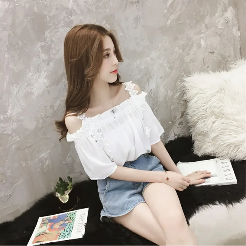 Женская шифоновая блузка с одним вырезом и открытыми плечами на бретельках