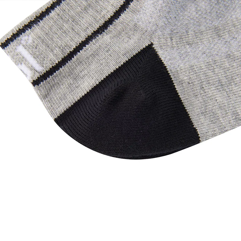 

361 Degrees Men's Basketball Breathable Sweat-absorbent Sports Short Socks 3 Pairs 612043006