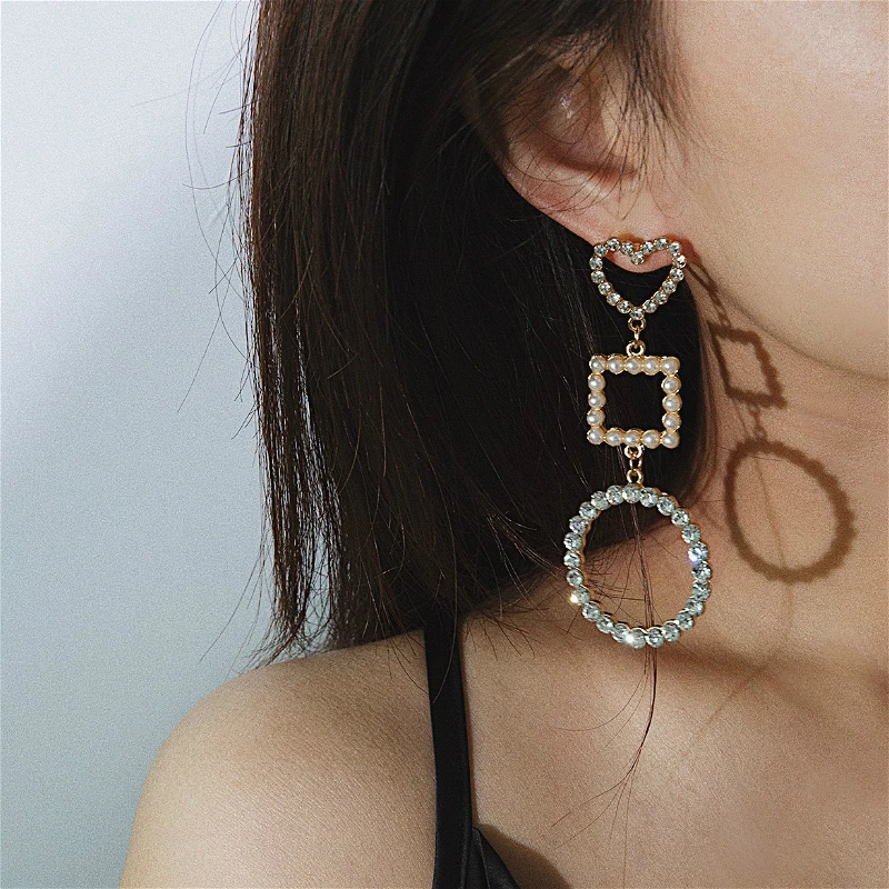 

Visisap Temperament Imitation Pearl Long Square Earrings for Women Zircon Heartshaped Geometric Round Environmental Earring 1496