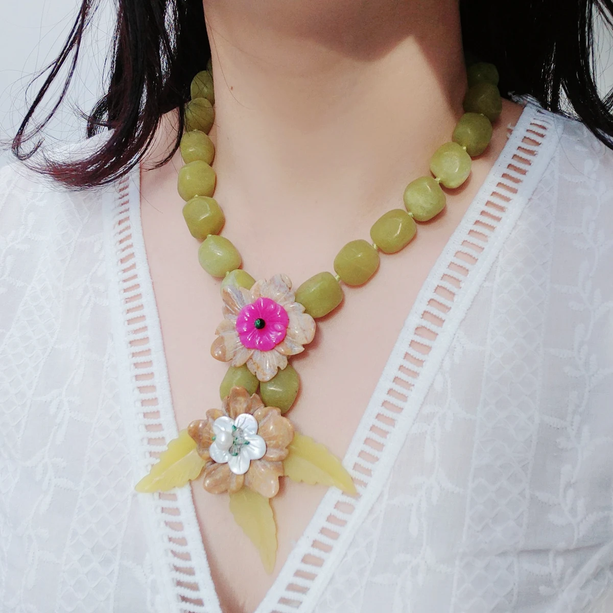 

Lii Ji Yellow Necklace Lemon Jades Flowers Choker Necklace 47cm Stock Sale Women Jewelry Gift