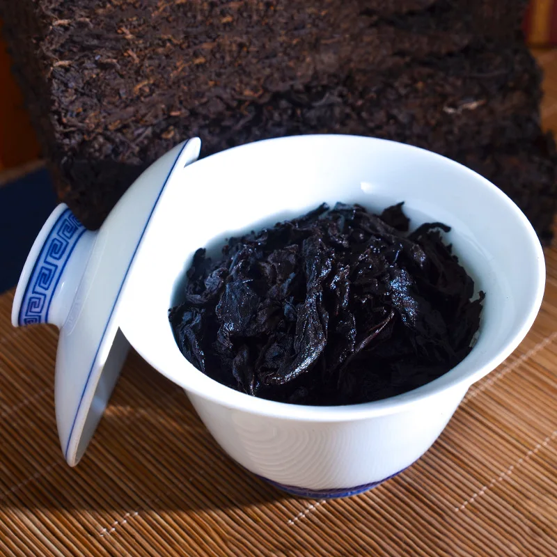 

Chinese Pu'er Tea Old Pu-erh Tea China Yunnan 2014 Yr Aged Pu-erh Yunnan Ripe Pu-erh Tea Yanchao Brick Tea 250g For Lost Weight