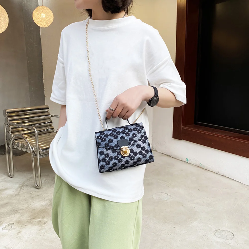 

Fashion Women Bag PU Leather Flower Pattern Chain Mini Flap Crossbody Shoulder PU Leather Shoulder Bags for Women