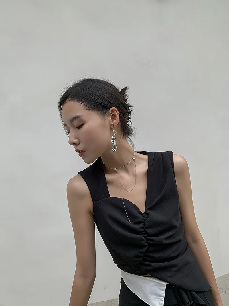 

HANGZHI 2020 New Retro Metal Water Drop Long Tassel Drop Earrings Geometric Irregular Earring for Women Girls Party Jewelry