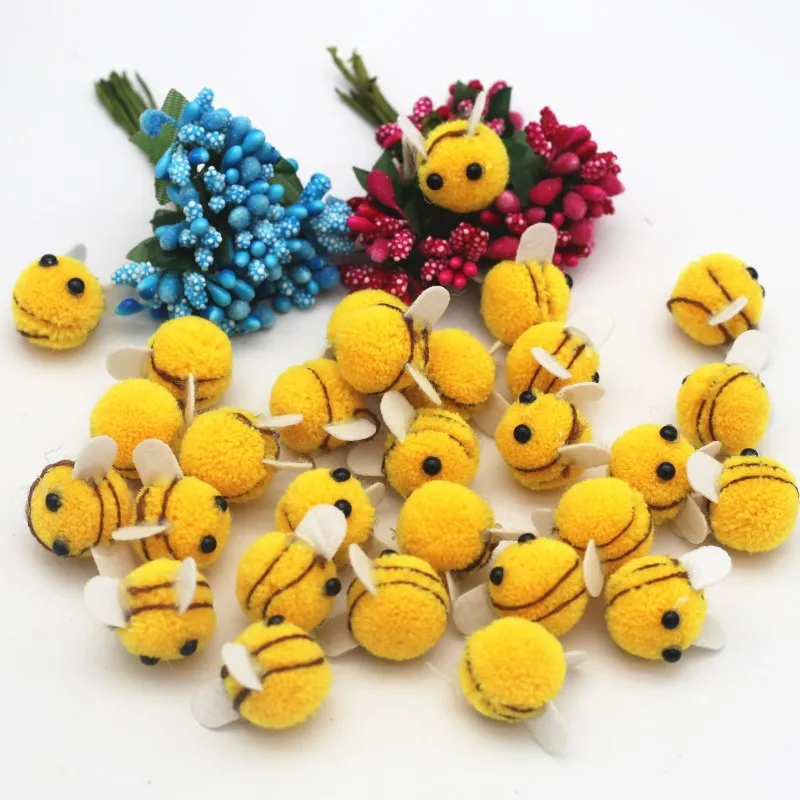 Pompon en forme d'abeille jaune  25x30mm  en Polyester  pour coiffure d'enfant  fournitures pour