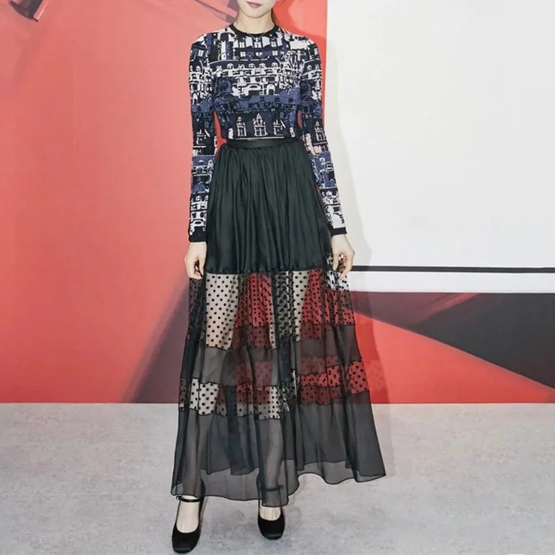 

Женский комплект из двух предметов, трикотажный свитер контрастных цветов и черная плиссированная юбка в горошек из сетчатой ткани, 2021