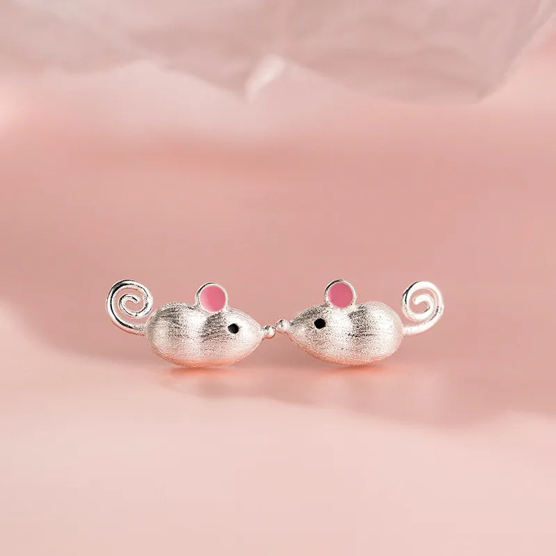 

OBEAR Fashion Siver Plated Charms Animal Frosted Mouse Stud Earring For Women Silver Plated Earrings Jewelry Gift