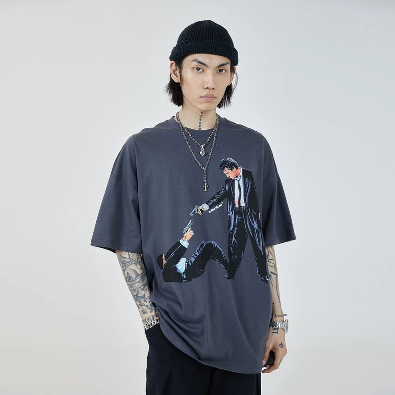 

ELKMU Streetwear Harajuku Man with A Gun Print T-shirt Summer Short Sleeve Tshirt Oversize Fashion Tops Tees Cotton Shirts HE946