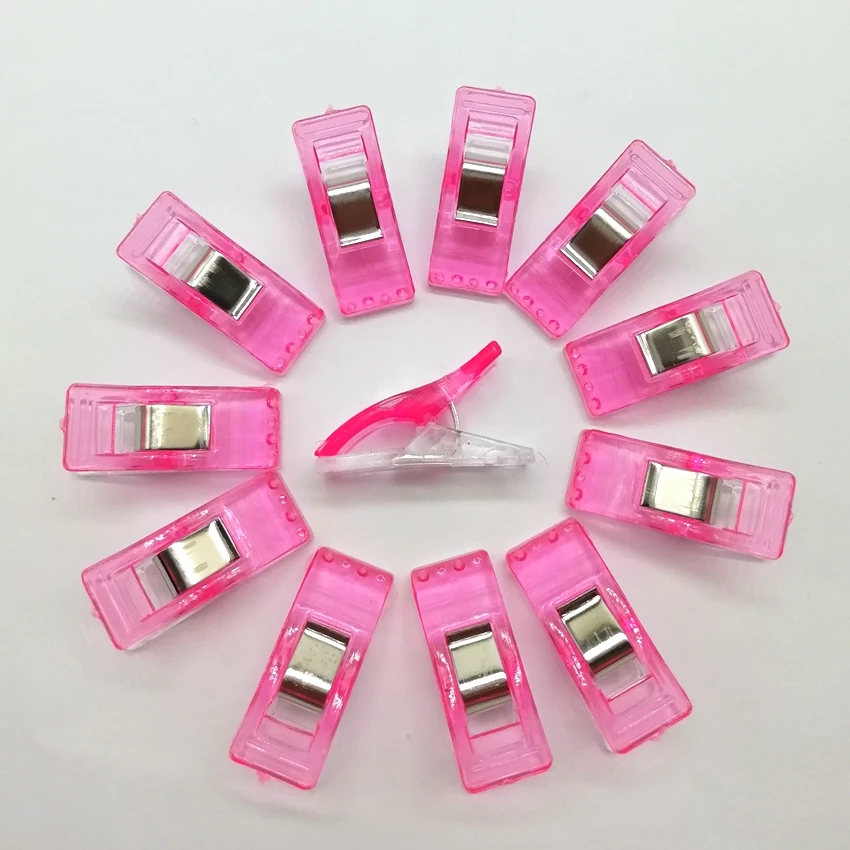 50Pcs High Quality Multicolor Plastic Clips Holder DIY Patchwork Fabric Quilting Craft Sewing Knitting Suspender Clip - Цвет: pink