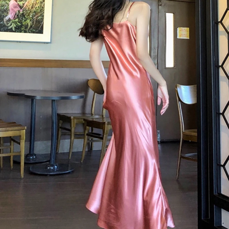 

Women Satin Strapless Sexy Plain Straight Pajamas Party Dress Elegant Spaghetti Strap Casual Dress Summer Midi Dress Fashion