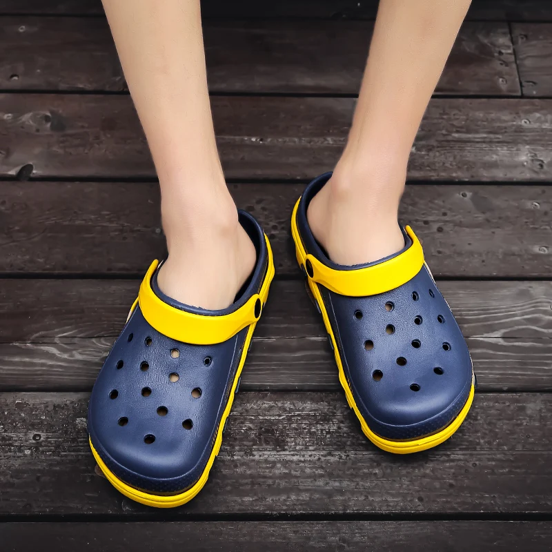 Мужские сандалии без застежки светло коричневые для сада дышащие удобные