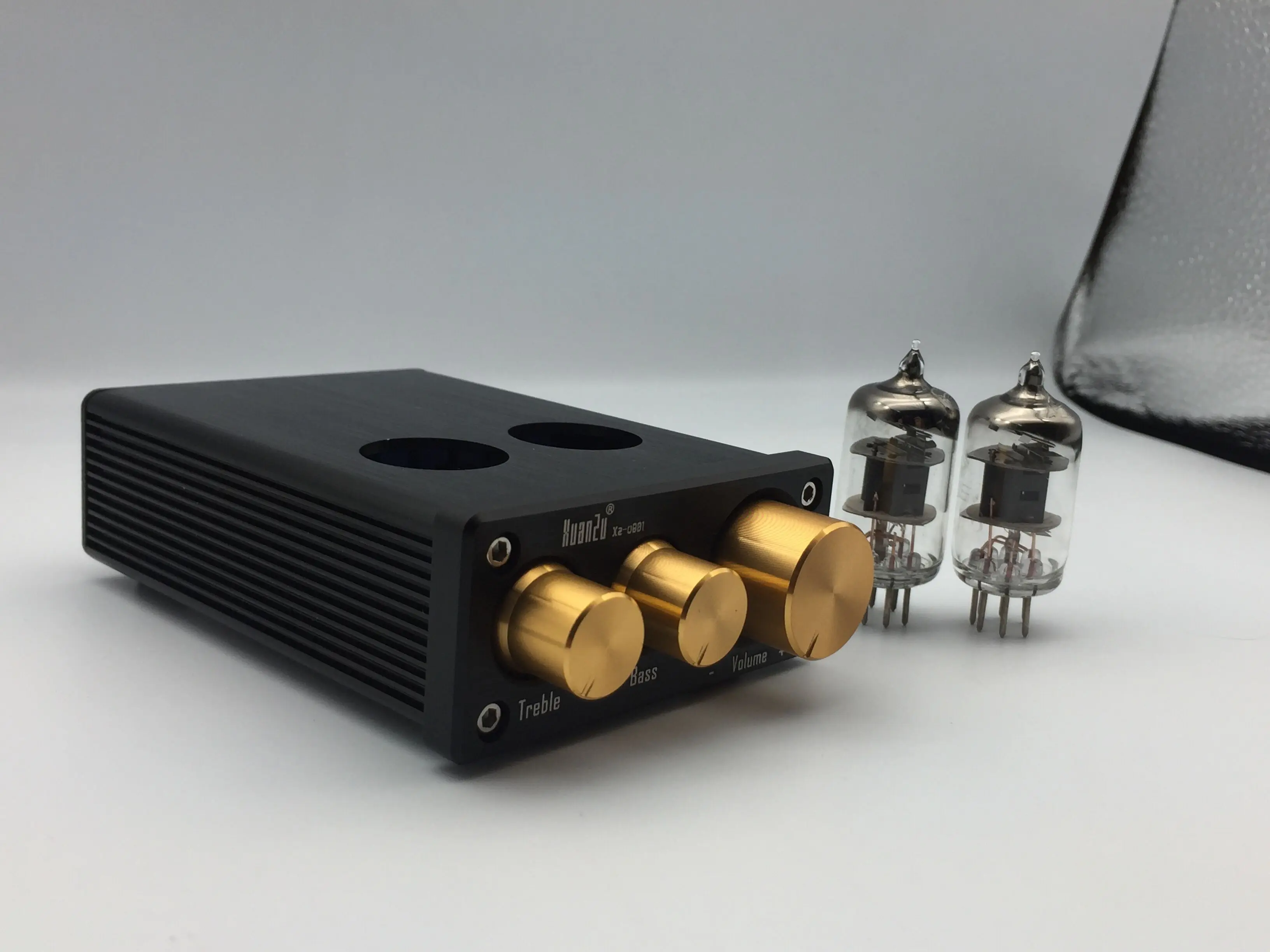 Preamplifier U801 6J1 tube desktop power amplifier audio treble and bass gain pure preamplifier HiFi AMP | Электроника