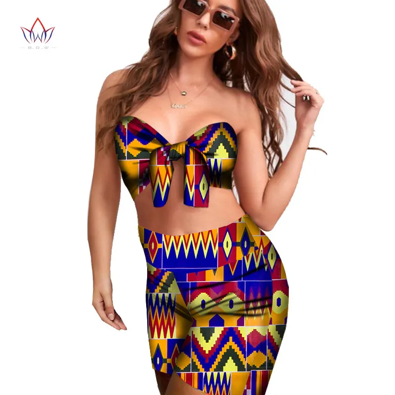 

2021 New Africa Lady Beach Suits Backless Tube Top and Shorts 2 Piece Sets Sexy African Women Clothes for Sport Club Wear WY8904
