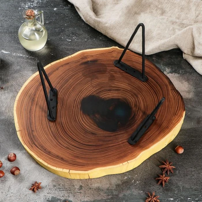 Столик из спила на ножках 40 х 35 см массив оливы | Дом и сад