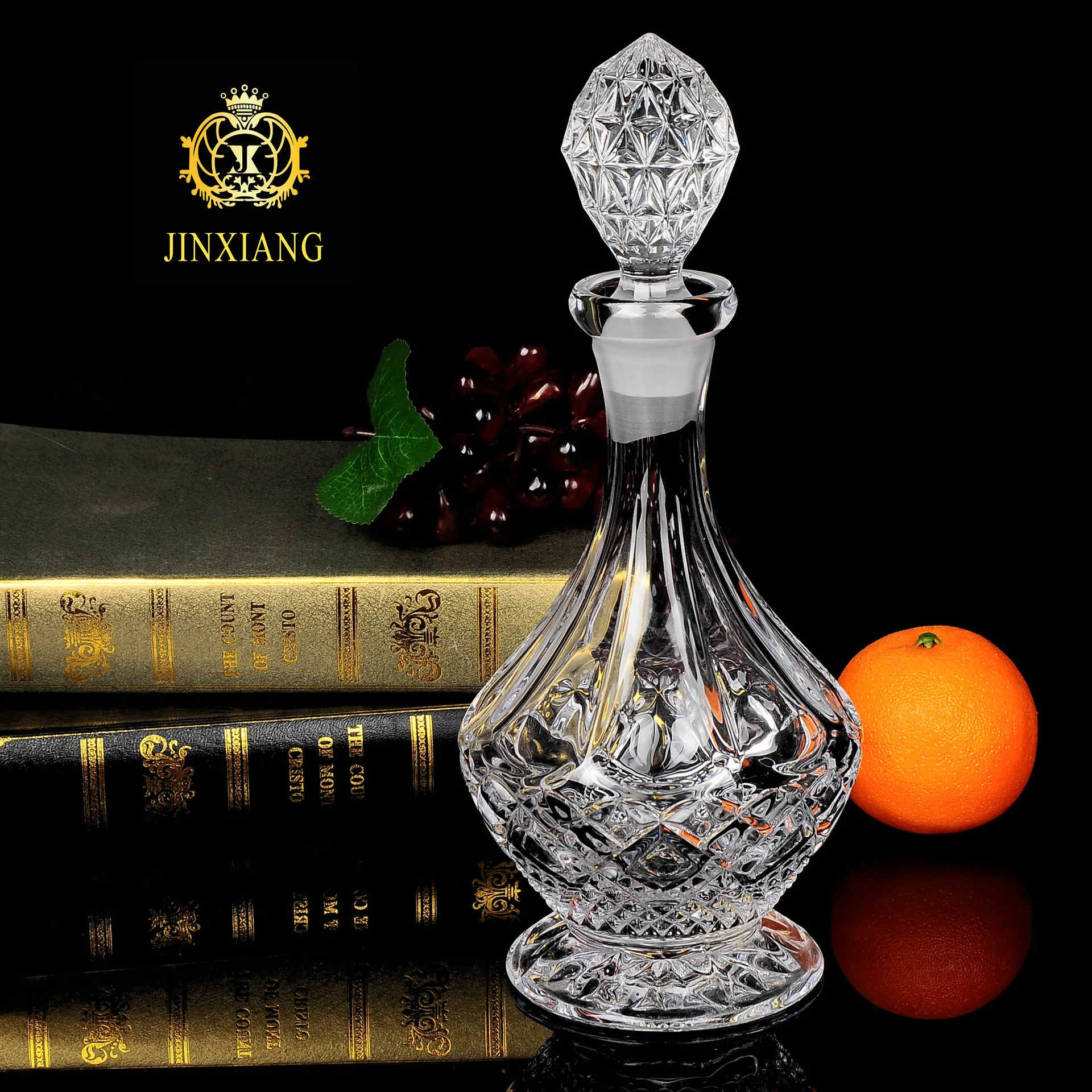 

luxury top quality crystal glass lead-free whiskey decanter for liquor or scotch bourbon wine 200829-07