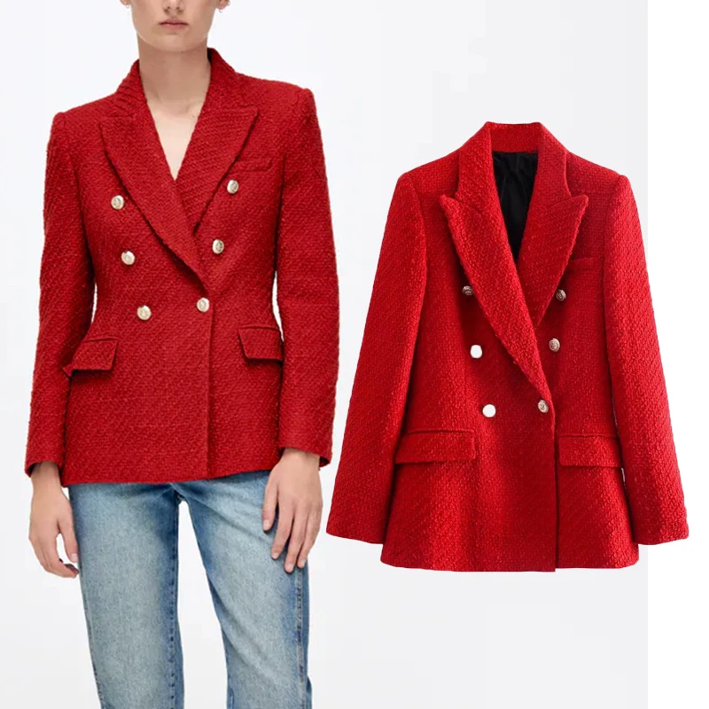 

Coats & Jackets
