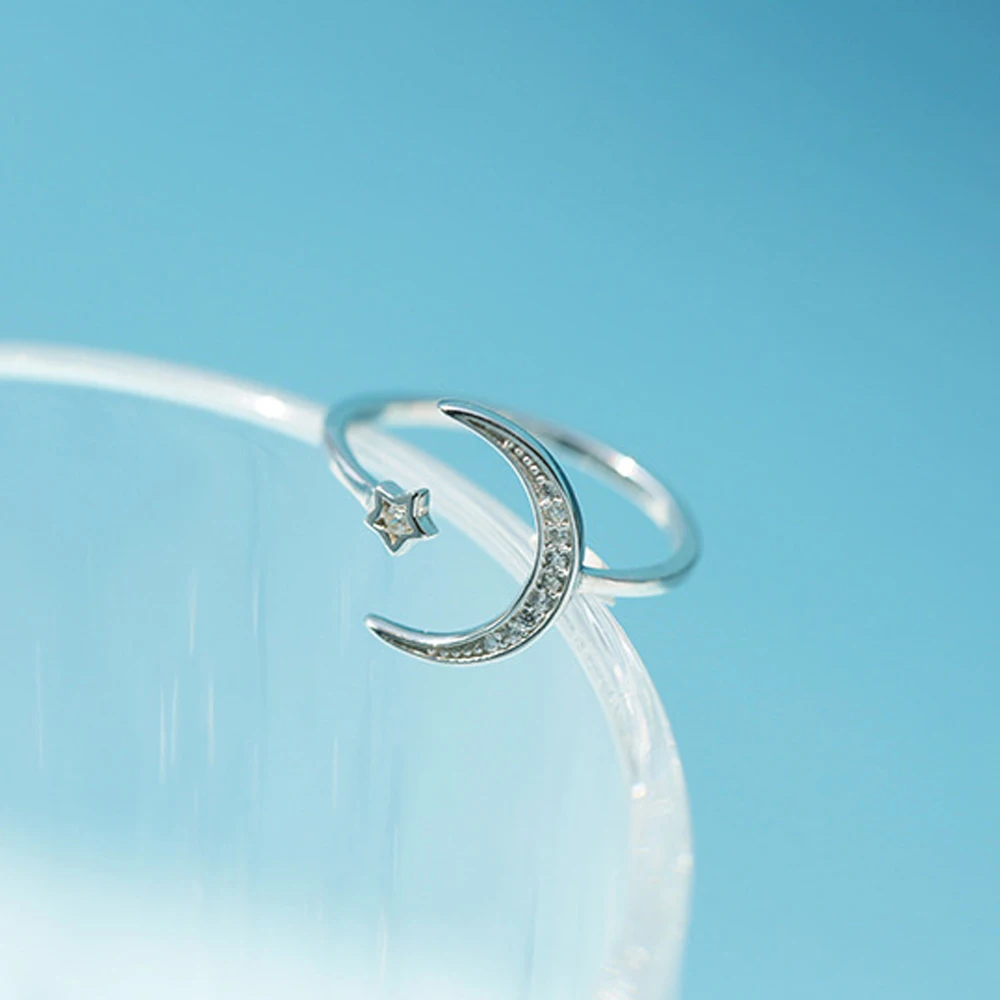 

New Design Ideas Of The Moon The Stars Open-Loop Female Charming Fashion Jewelry Gifts