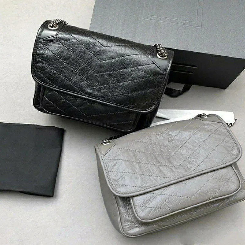 Женская сумка мессенджер из натуральной кожи с V образным вырезом|Сумки ручками| |