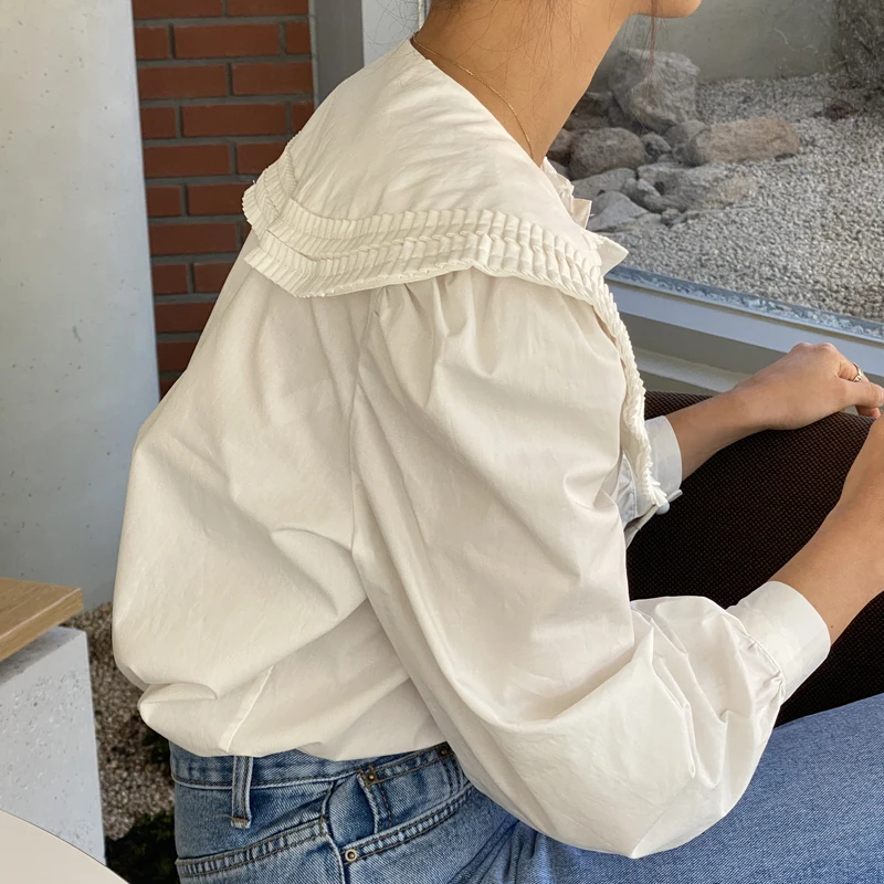 

Turn Down Collar Puff Long Sleeve Single Breast Blouse Women Draped Design Solid Loose Blusas Work Style Ol Shirt Spring 2021