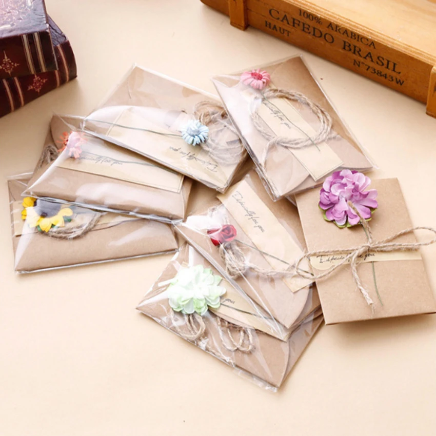 

5Pack 10.5*7CM Kraft Paper Dried Flower Greeting Card With Envelope Retro Gift Message Invitation Wedding Party Card Stationery