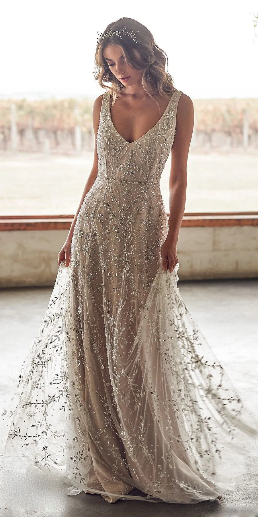 

2020 spring new dress Amazon express gold stamping V-Neck long dress
