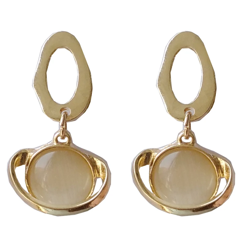 

Fashion Geometric Circular Opal Stud Earrings Vintage New Tide Contracted Temperament Earrings for Women Golden Earrings Trendy