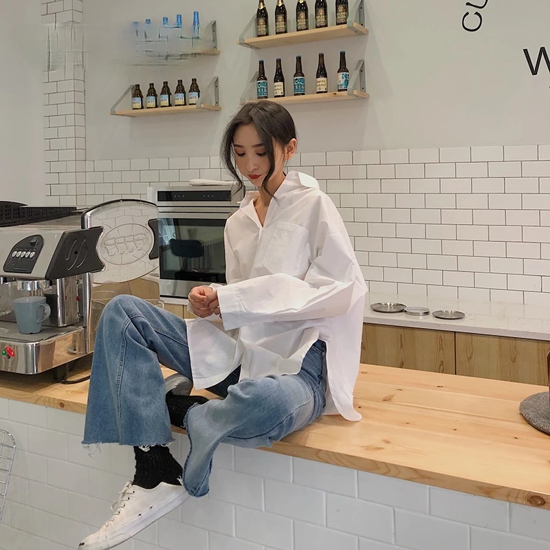 

2020 Spring and Autumn Women's Blouse White Plain Loose Oversized Top Women Top Loose Pocket Top