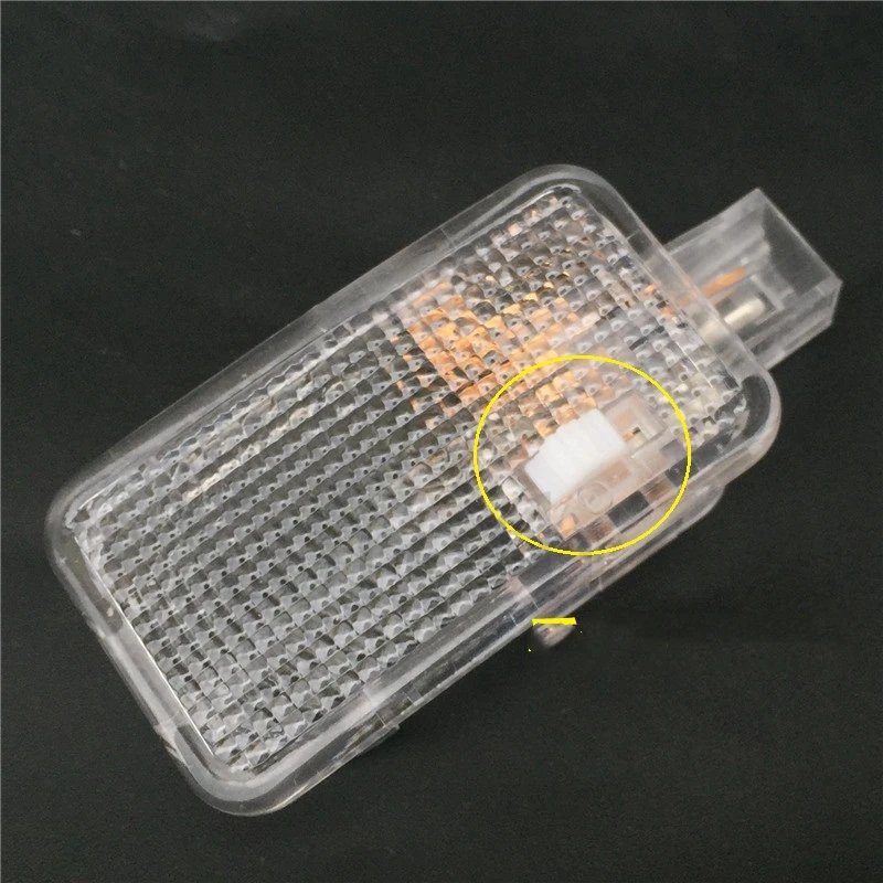 Оригинальные OEM новые детали лампа для багажной комнаты Assy 36210 54G20 Suzuki Aerio Grand Vitara
