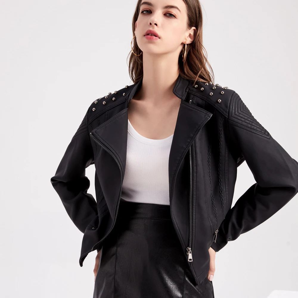 

Cool Sping Autumn Rivet Faux Leather Jacket Women Slim Turn-Down Collar Short Motorcycle Jacket Female Thin Zipper Outerwear