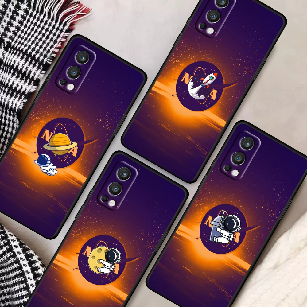 

Astronaut Cute universe Soft Shockproof Black Phone Case For OnePlus Nord 2 CE N10 9Pro 8Pro 8T 7T 7 6T 6 5T 5G Coque