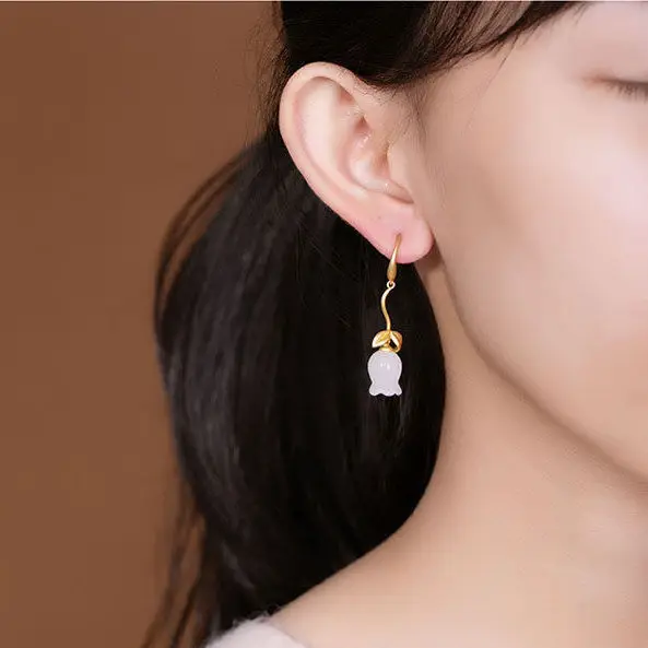 

New Silver Inlaid Natural Hetian White Magnolia Flower Earrings Creative Fresh Retro Elegant Charm Women's Brand Jewelry