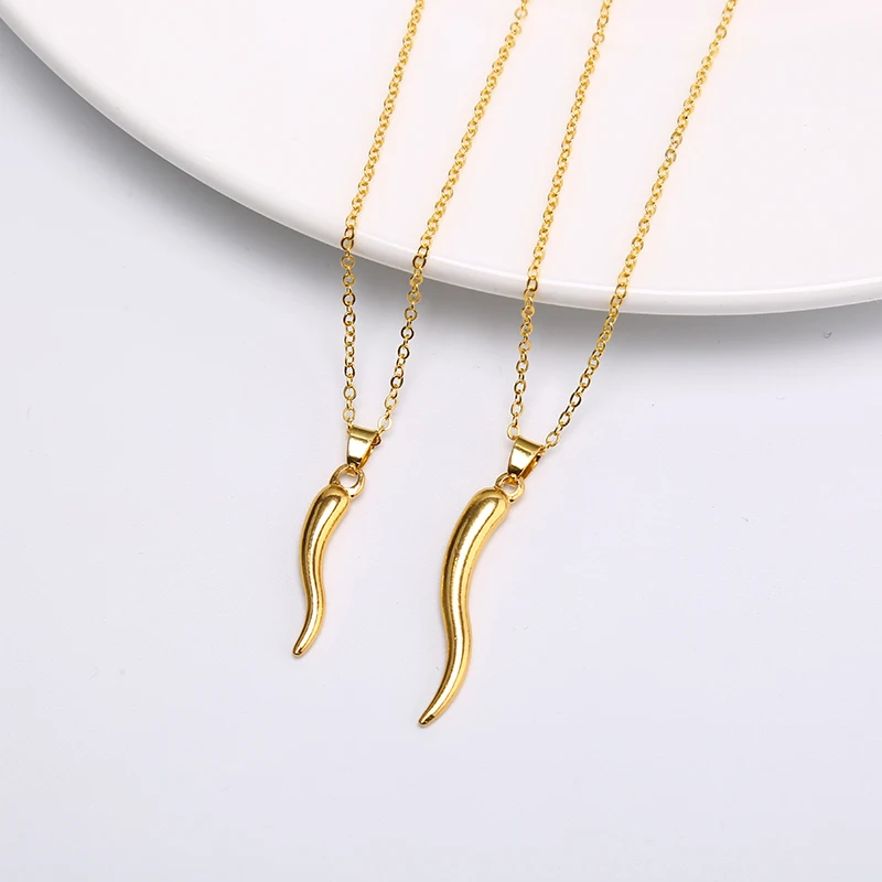 

Pepper Pendant Necklace Male Hip Hop Pepper Charm Necklace Wedding Gift Choker Long Collar Necklace for Women